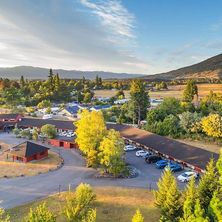 Parklands Motorlodge & Holiday Park Терейнджи Экстерьер фото